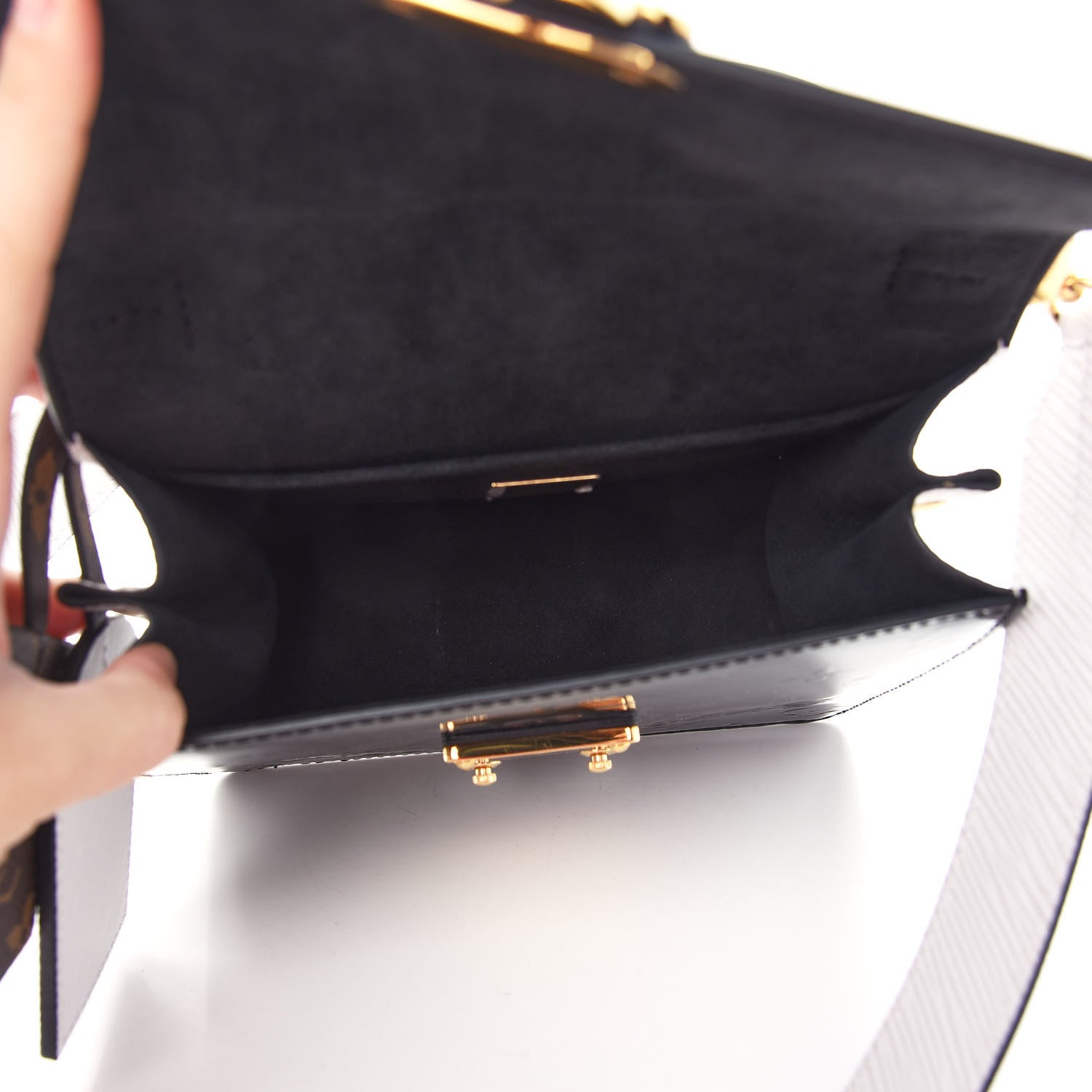Louis Vuitton Vernis Epi Monogram Spring Street Black 5 of 8
