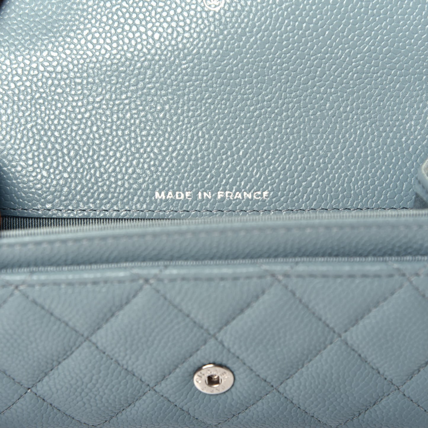 Caviar Quilted Flap Card Holder Wallet Blue