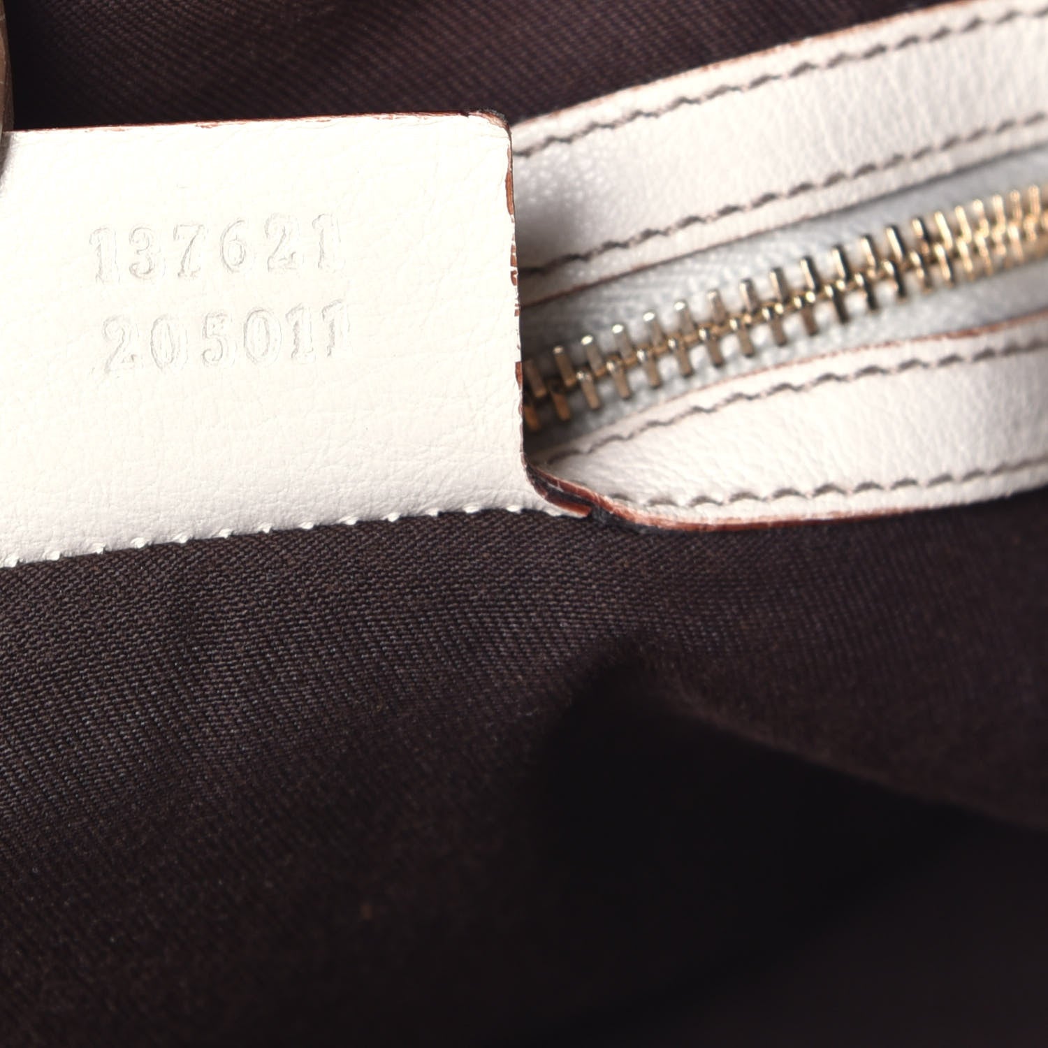 Gucci Monogram Medium Pelham Shoulder Bag Off White 7 of 9