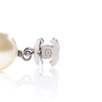 Chanel Crystal Pearl CC Drop Earrings Silver Pearly White 4 of 5