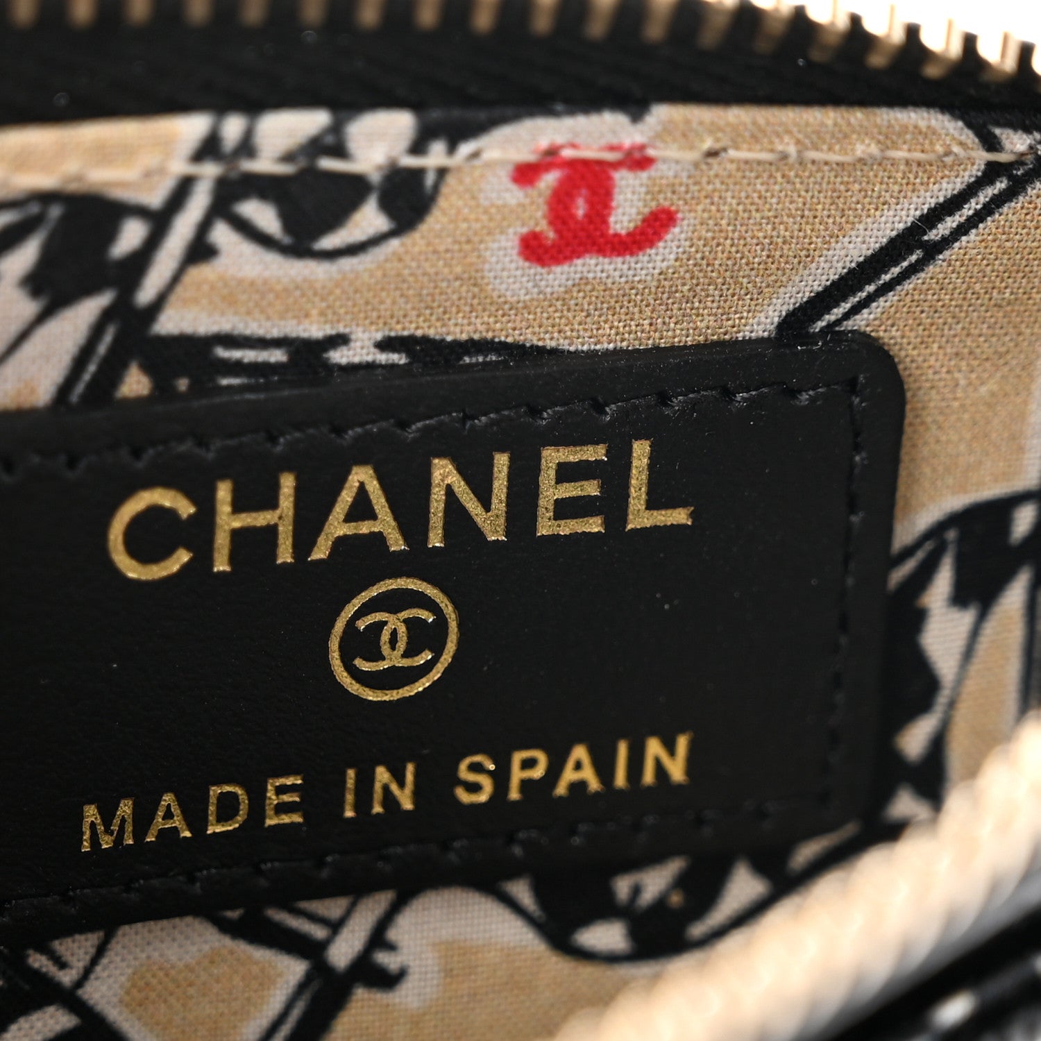 Chanel Caviar Quilted CC Zip Card Holder Black 6 of 8