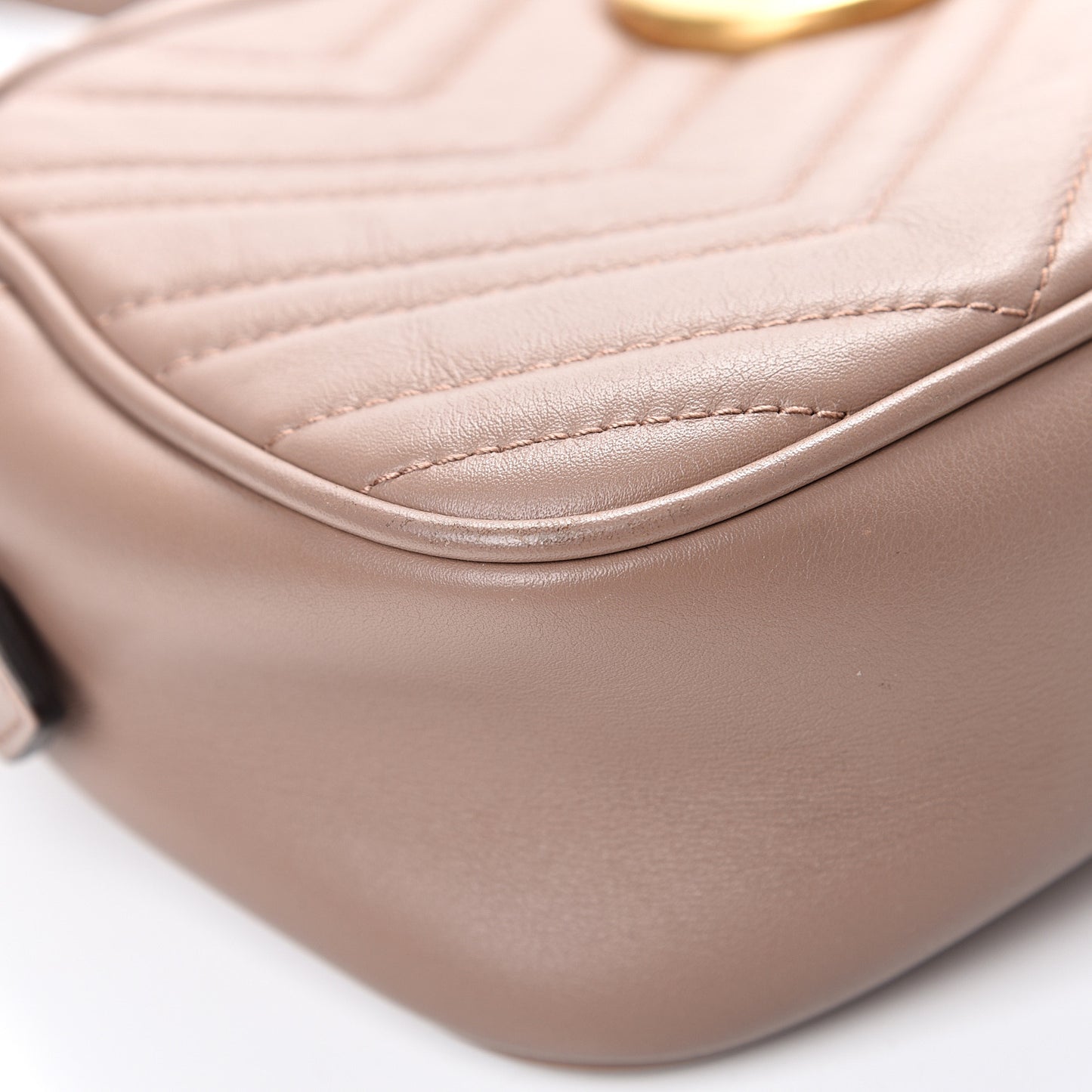 Calfskin Matelasse Small GG Marmont Chain Shoulder Bag Porcelain Rose