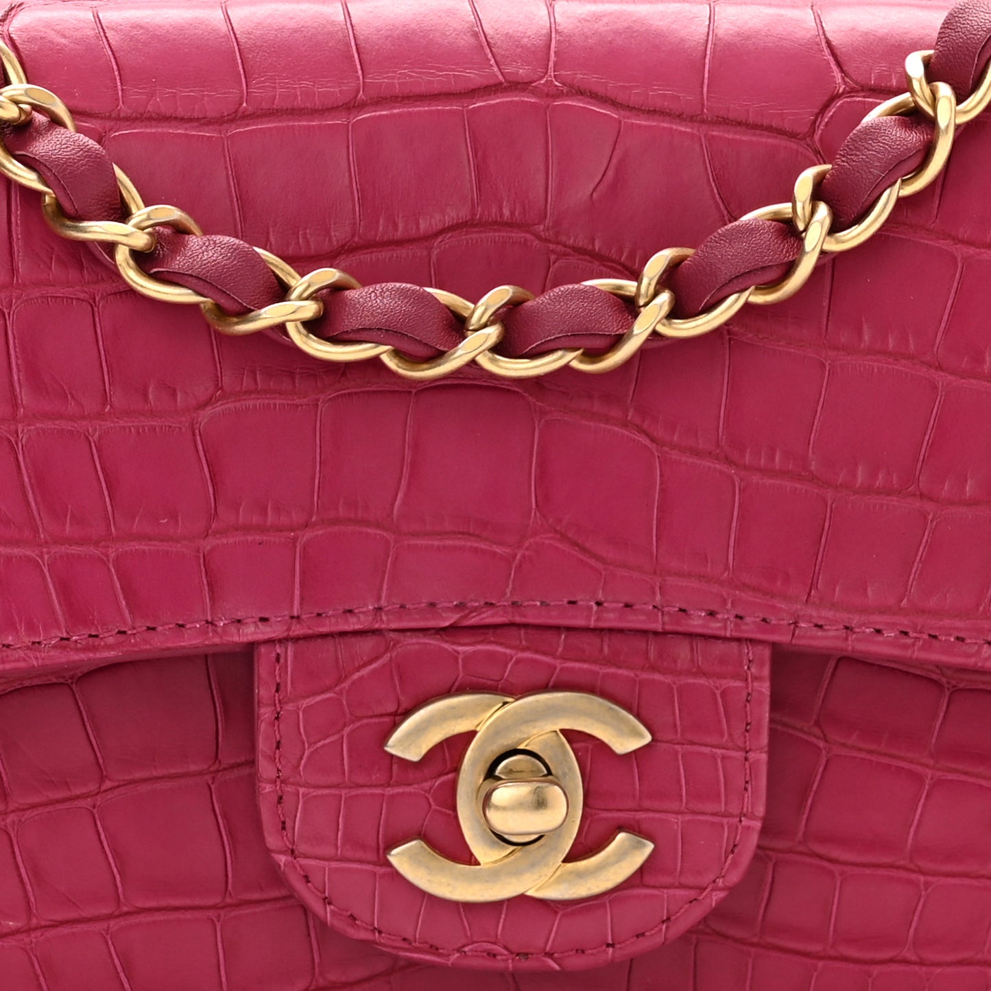 Matte Alligator Mini Flap Pink