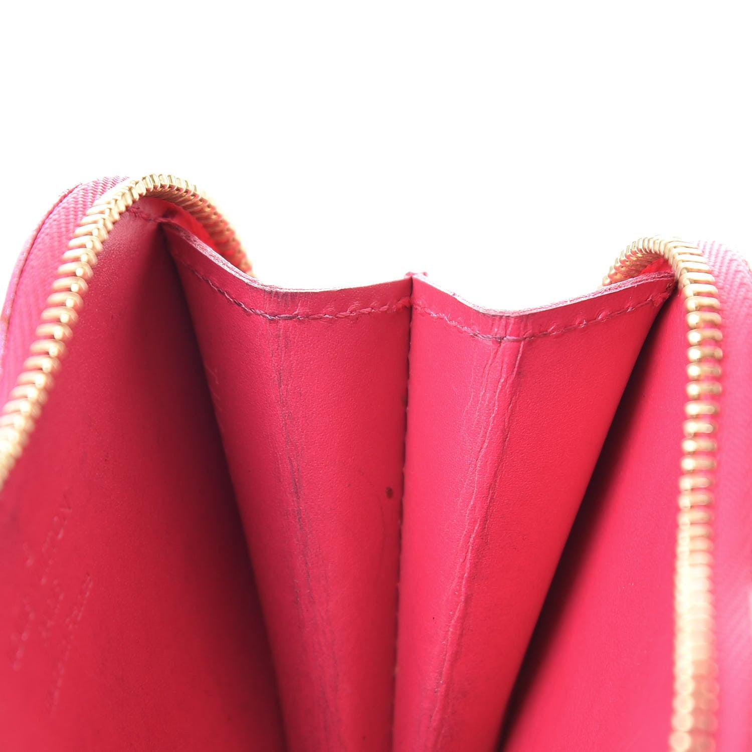 Louis Vuitton Vernis Heart Coin Purse Rose Pop 9 of 9