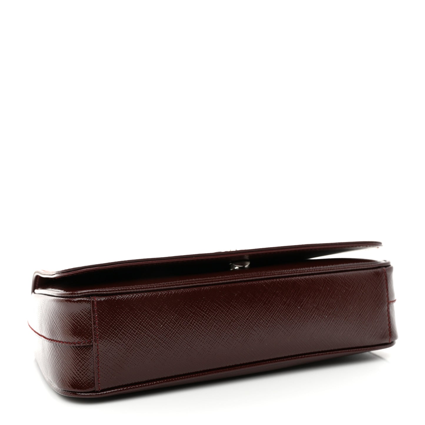 Saffiano Vernice Flap Chain Crossbody Granato