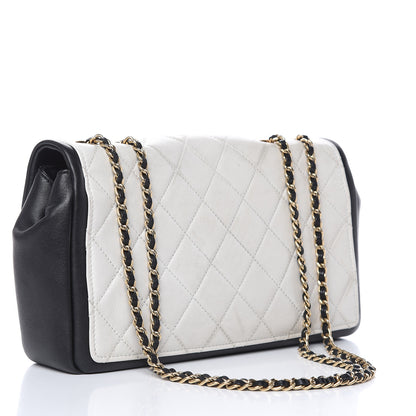 Chanel Lambskin Quilted Graphic Medium Flap White Black 3 of 17