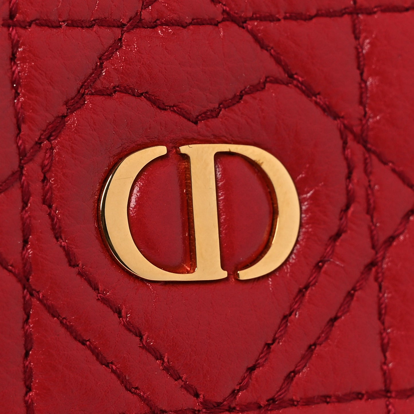 Calfskin Cannage Dioramour Caro Heart Pouch With Chain Bright Red