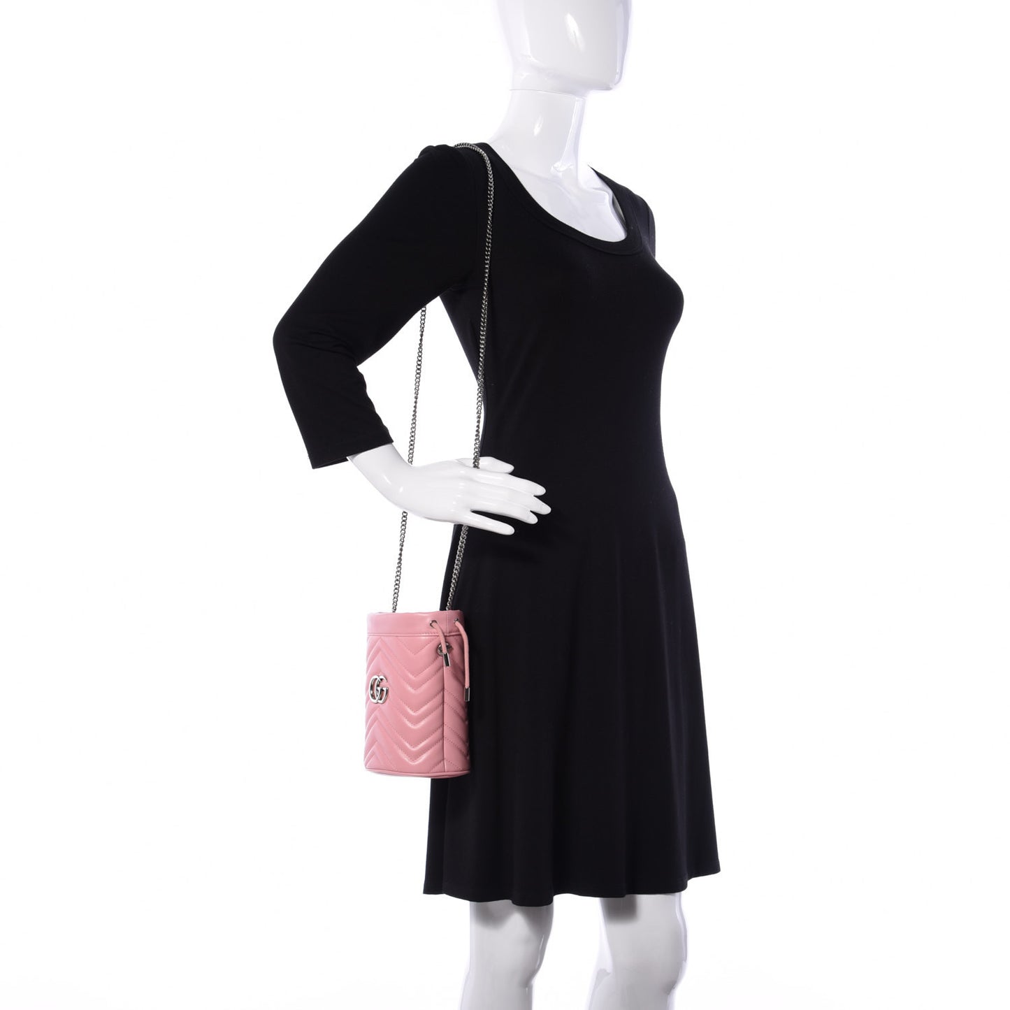Calfskin Matelasse Mini GG Marmont 2.0 Bucket Bag Wild Rose
