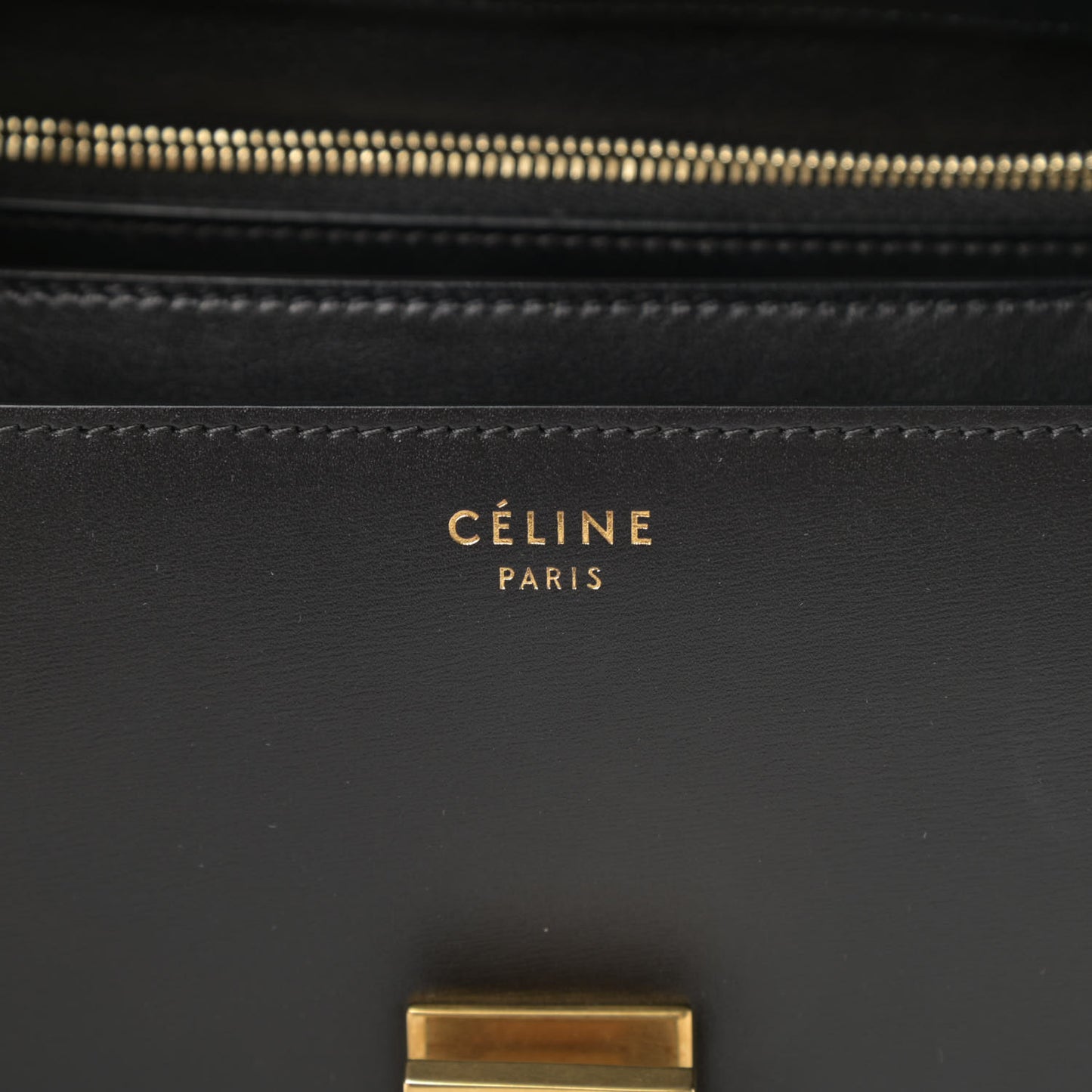 Box Calfskin Medium Classic Box Flap Bag Black