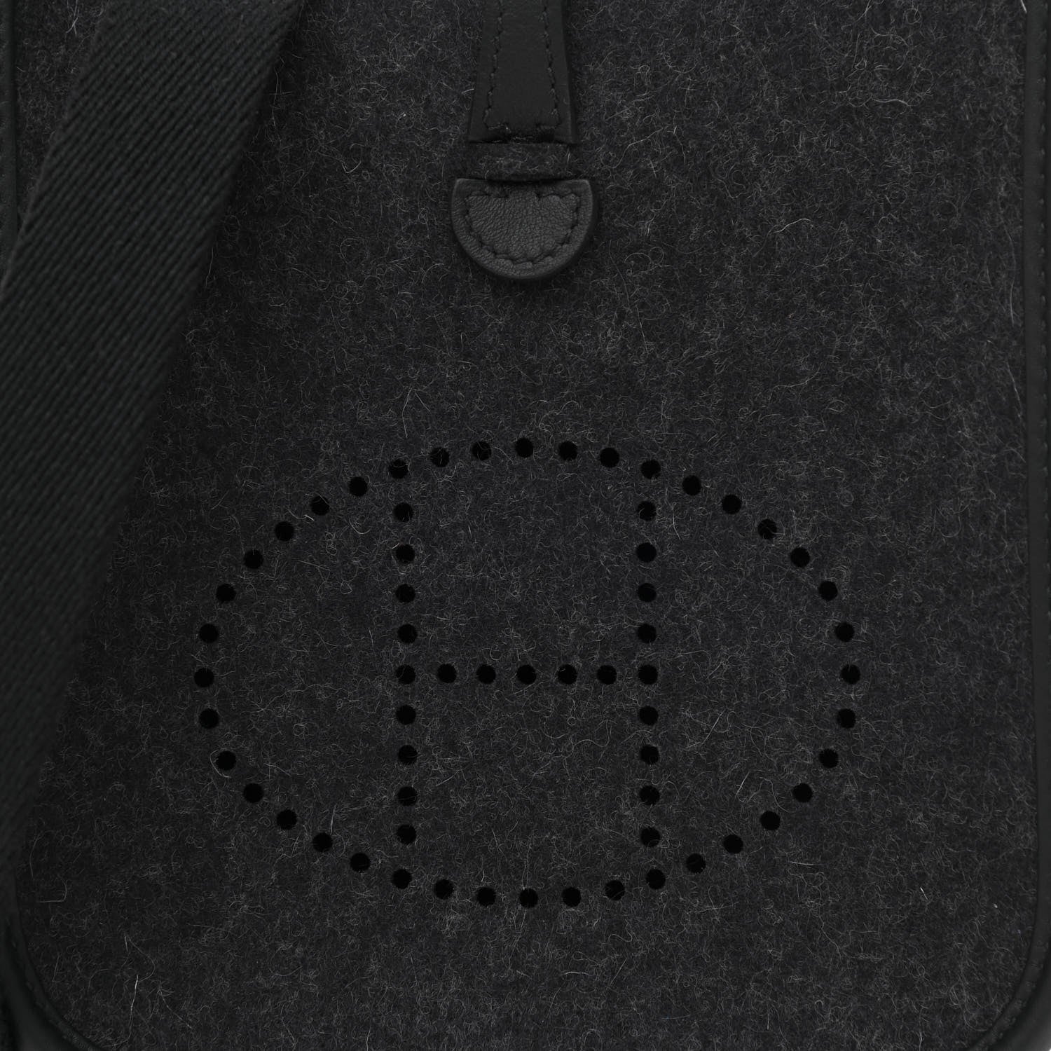 Hermes Swift Sangle Wooly Evelyne TPM Graphite Black 8 of 11