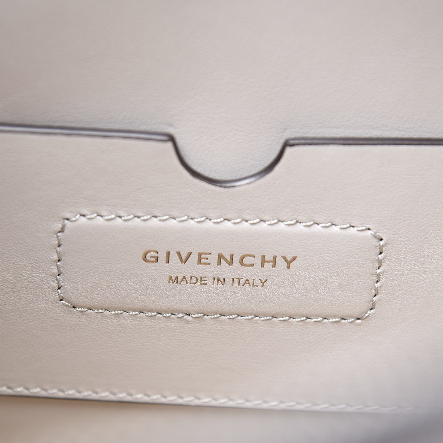 Calfskin Small Soft Antigona Pearl Grey