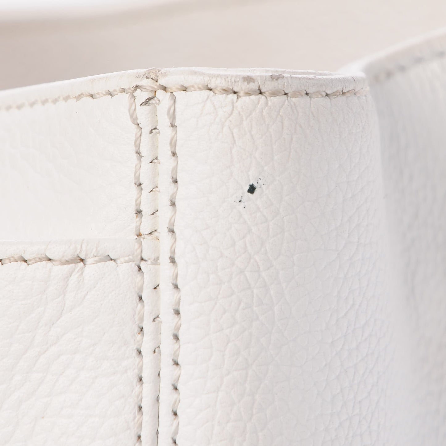 Calfskin Cerf Executive Shopper Tote White