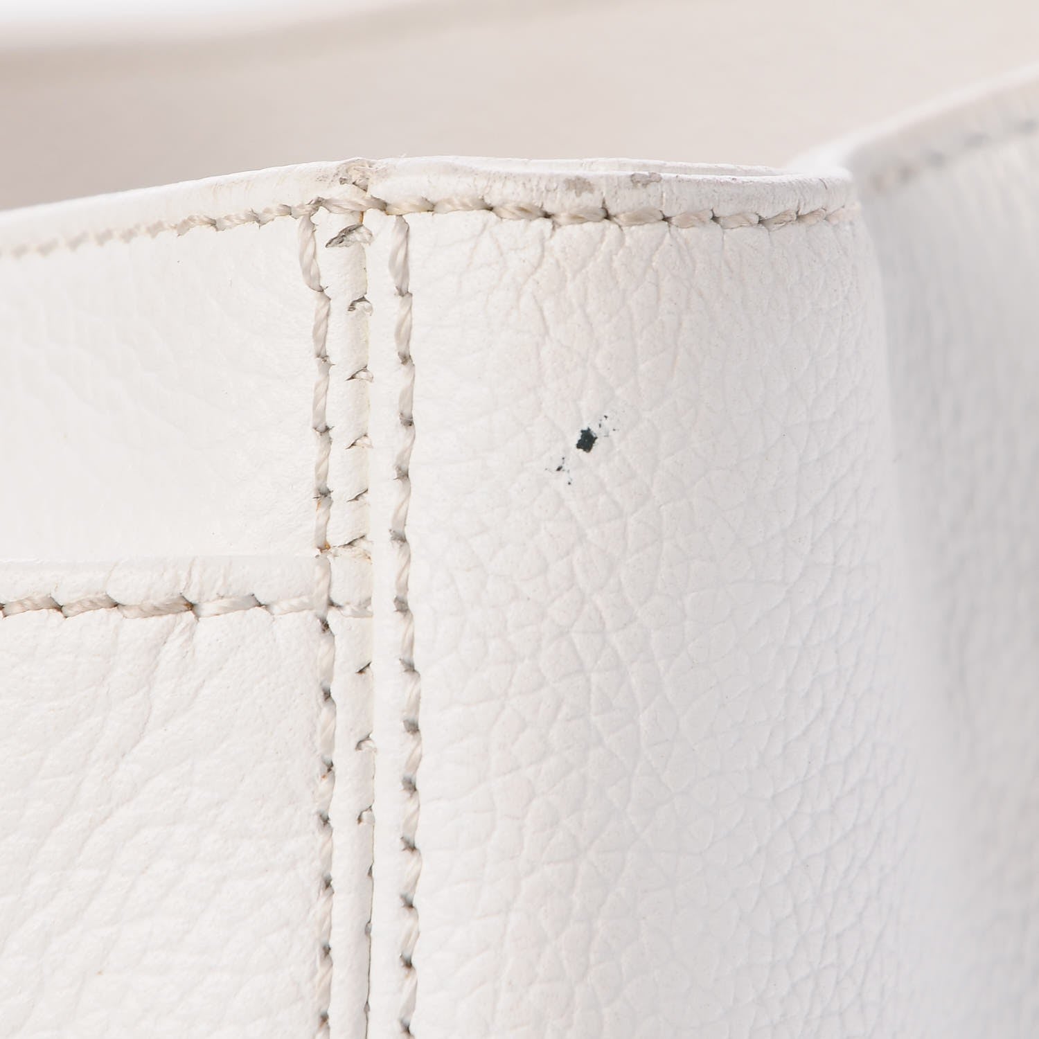 Chanel Calfskin Cerf Executive Shopper Tote White 31 of 33