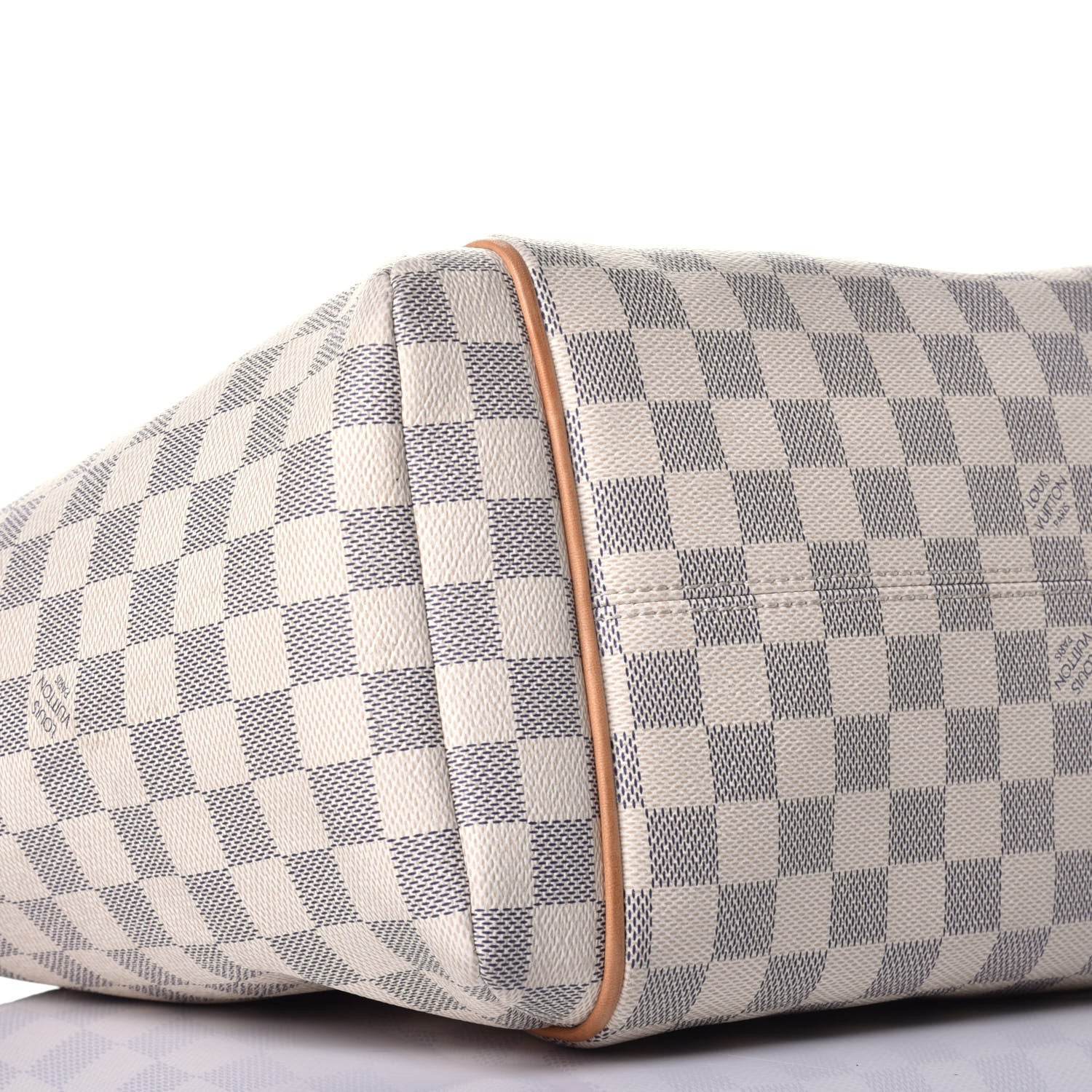 Louis Vuitton Damier Azur Totally MM 7 of 8