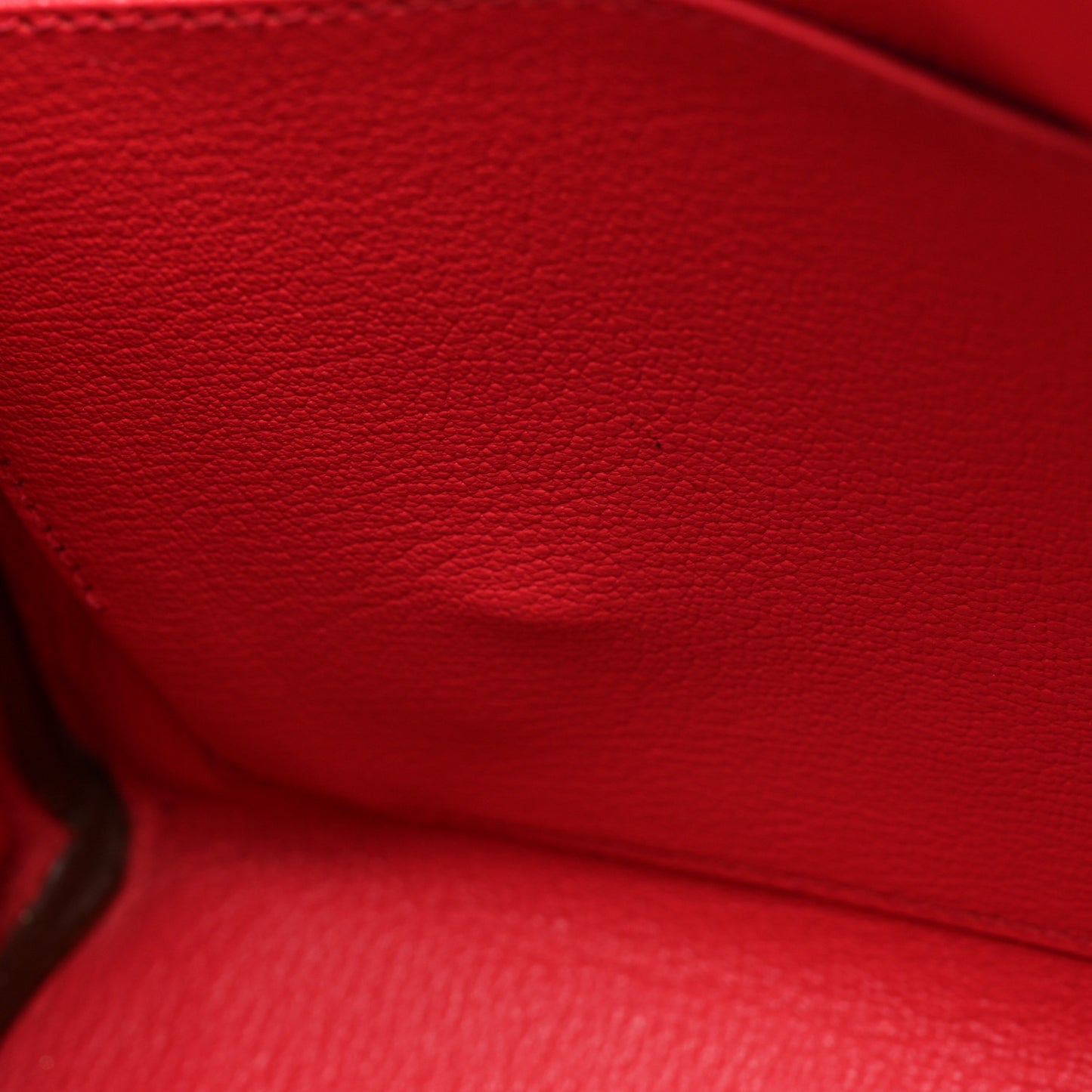 Epsom Kelly Retourne 28 Bougainvillea