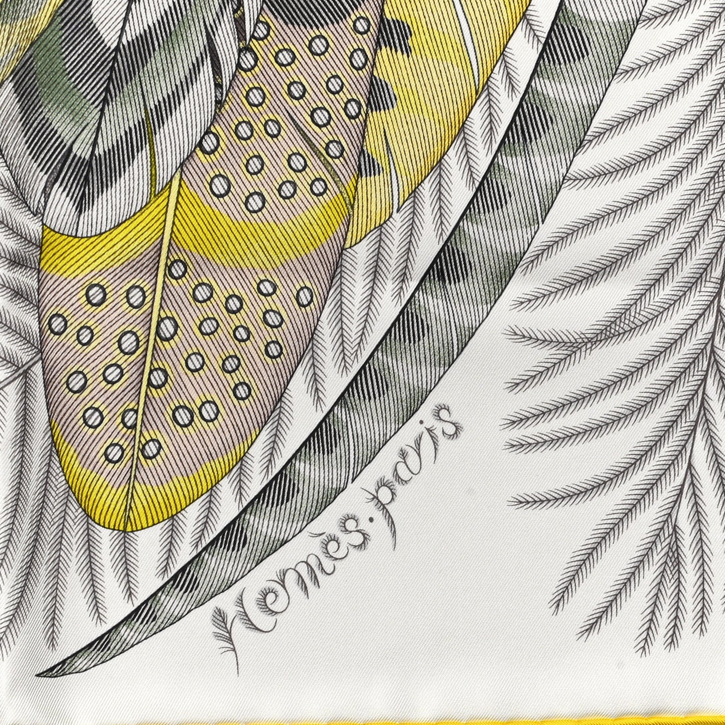 Silk Plumes En Fete Scarf 90 Blanc Jaune Mauve