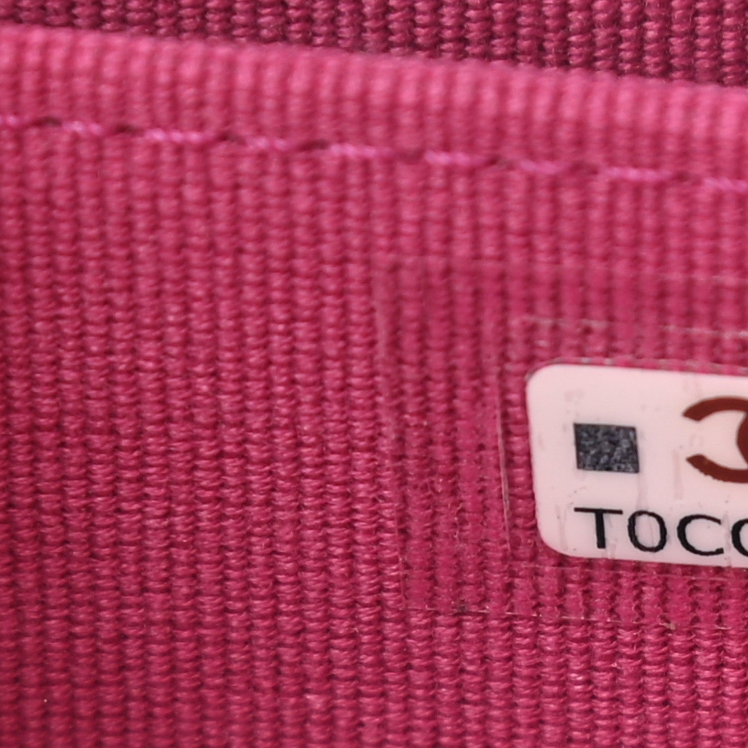 Chanel Caviar Quilted Zip Card Holder Fuchsia 7 of 9