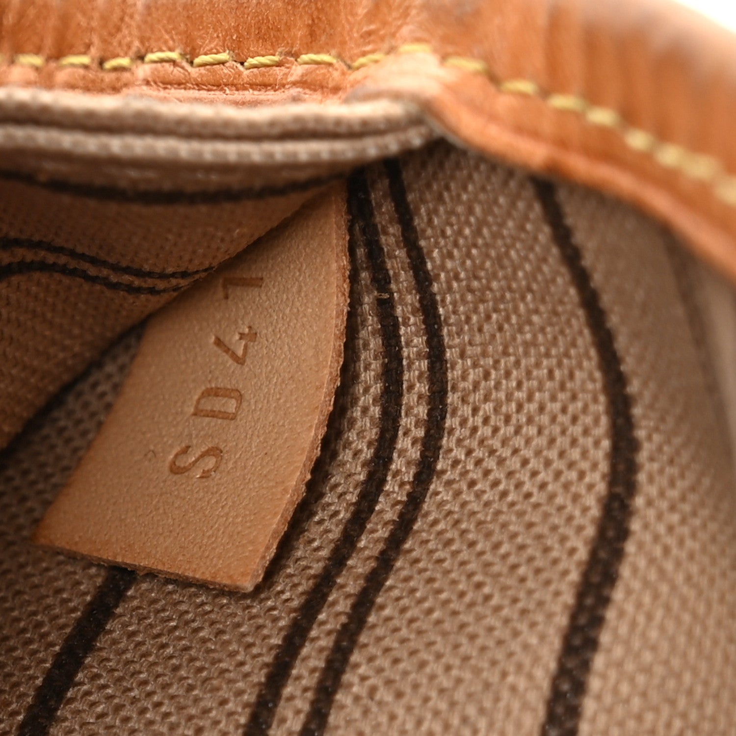 Louis Vuitton Monogram Neo Neverfull MM 7 of 10