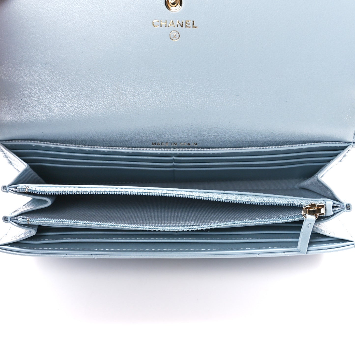 Lambskin Quilted Chanel 19 Flap Wallet Light Blue