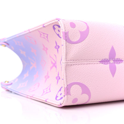 Louis Vuitton Monogram Giant Spring In The City Onthego PM Sunrise Pastel 7 of 9