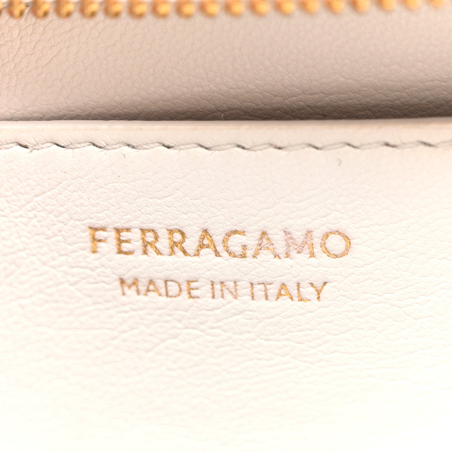 Calfskin Quilted Medium Gancini Camera Case Optic White