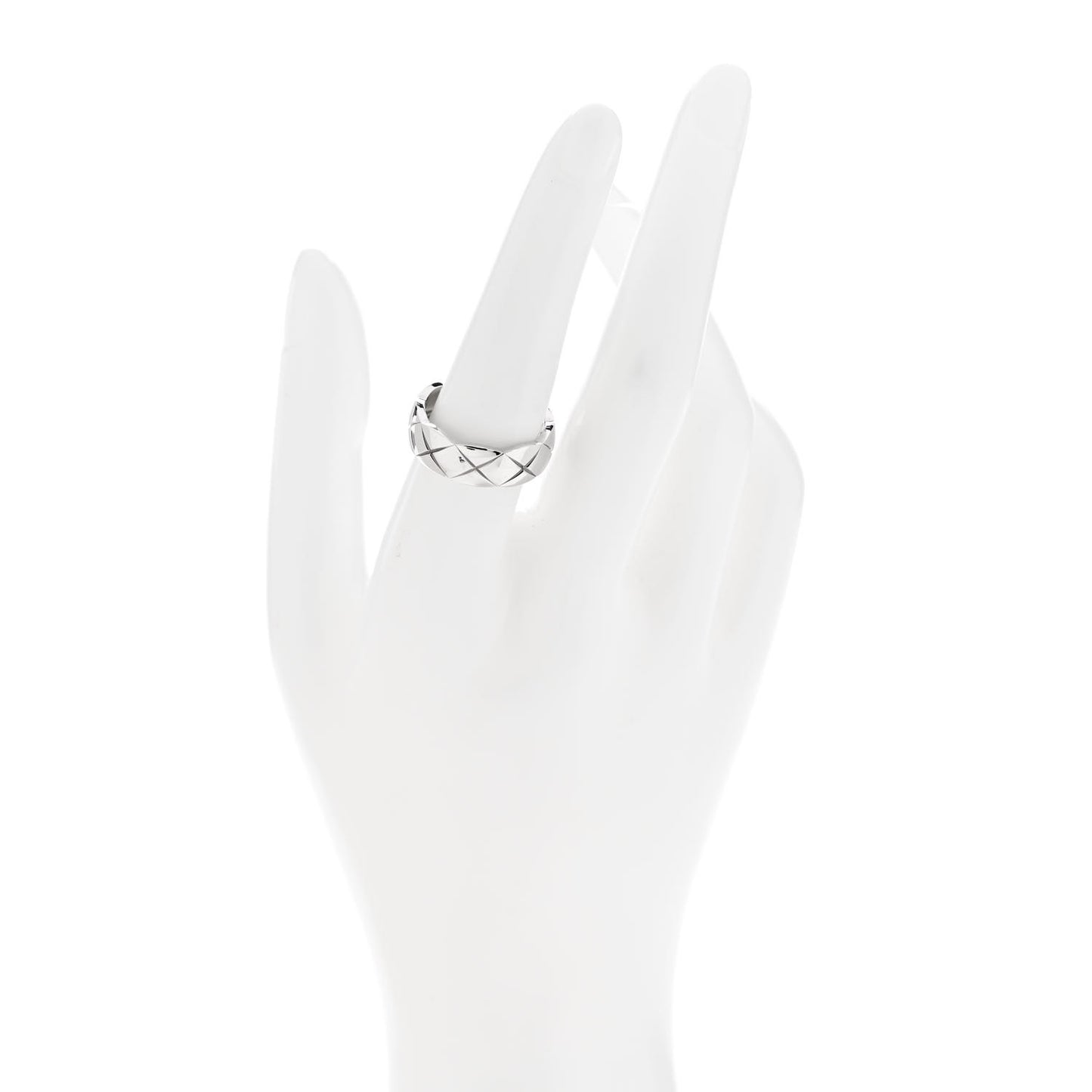 18K White Gold Small Coco Crush Ring 56 7.5