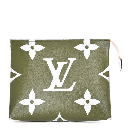 Louis Vuitton Monogram Giant Toiletry Pouch 26 Kaki 1 of 8
