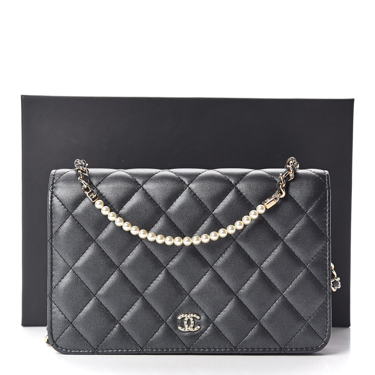 Iridescent Lambskin Quilted Pearl Wallet On Chain WOC Black