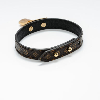 Louis Vuitton Monogram Lock Me Bracelet 19 4 of 6