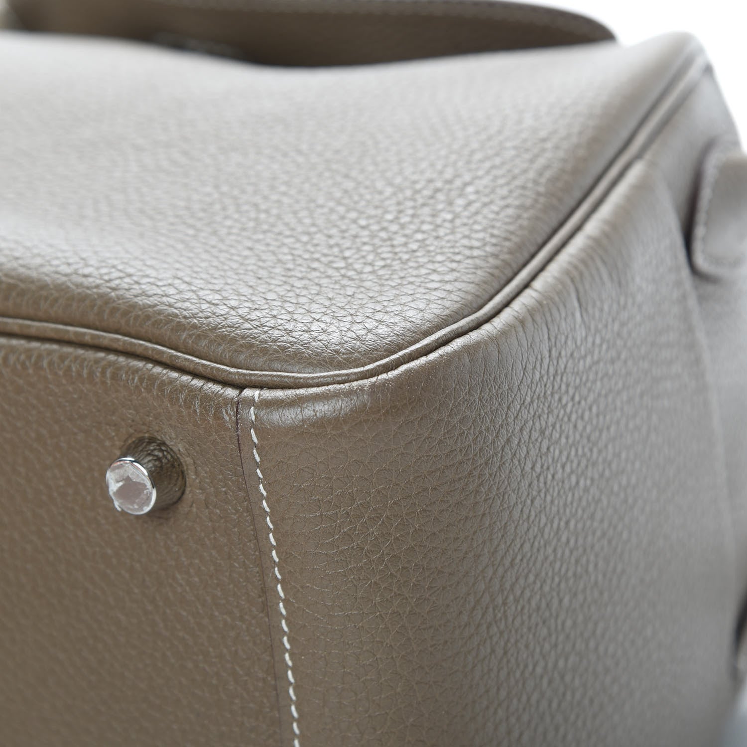 Hermes Taurillon Clemence Lindy 26 Etoupe 10 of 14