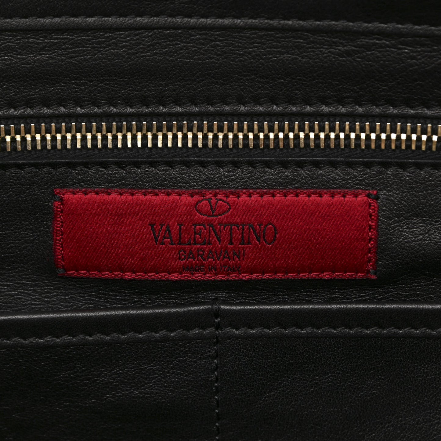 Vitello Medium Rockstud Tote Black