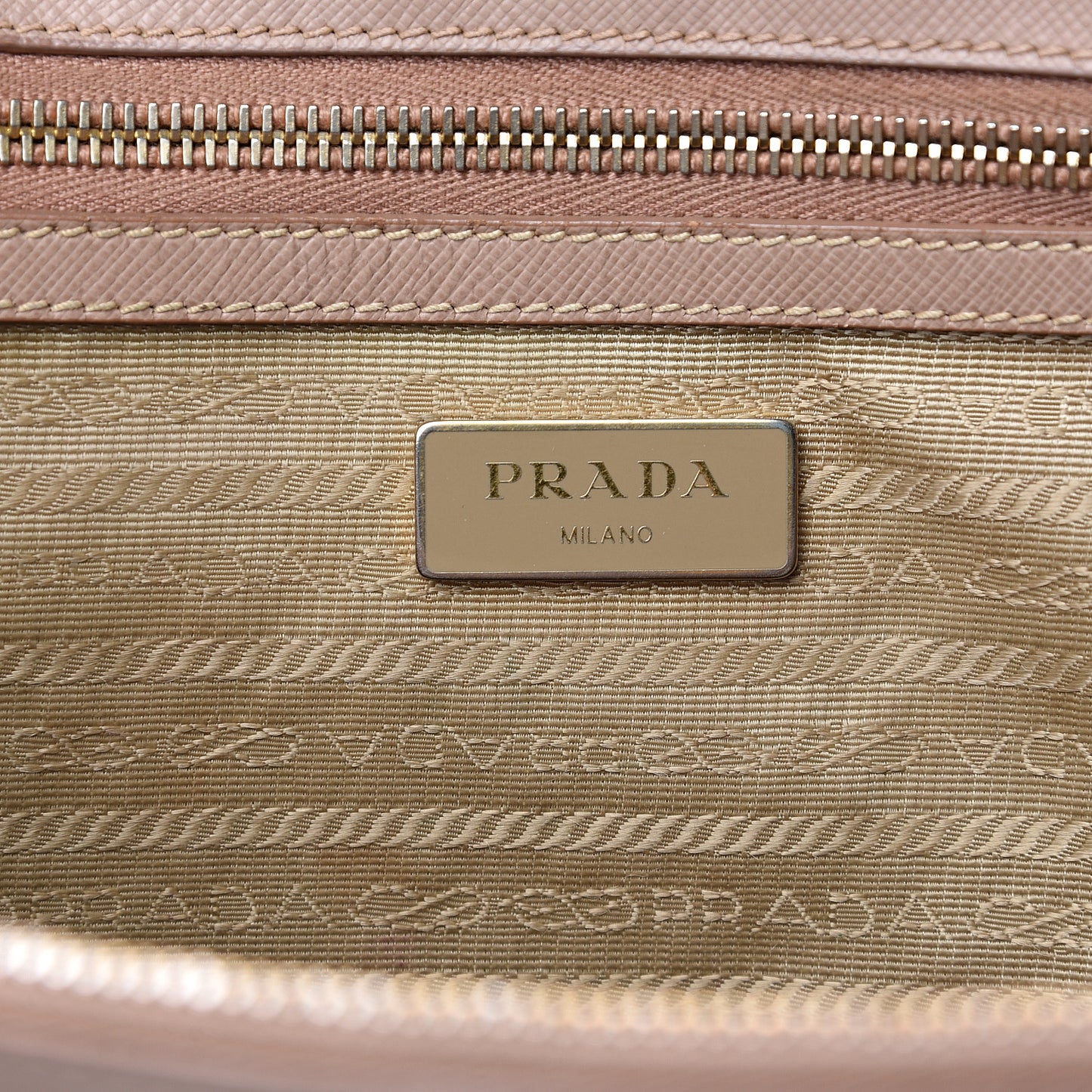 Saffiano Small Galleria Double Zip Tote Cammeo