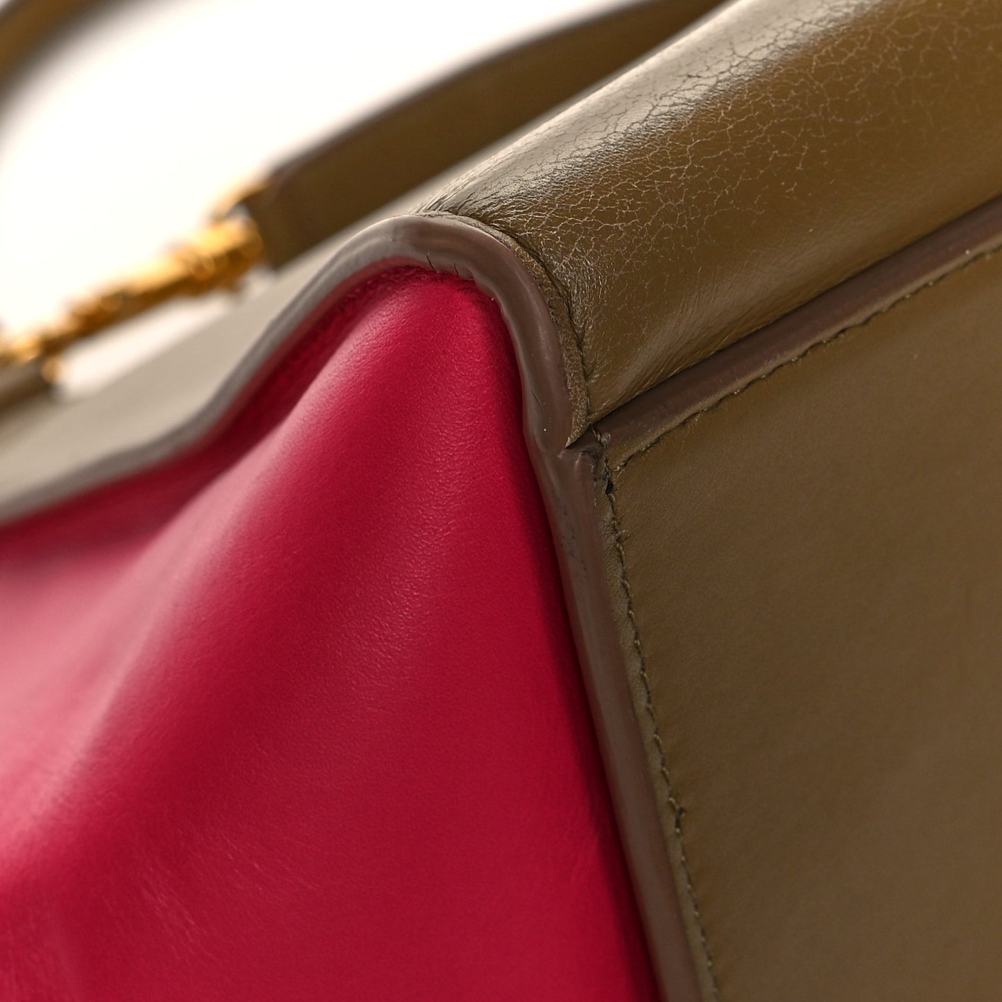 Smooth Calfskin Medium Bicolor Trapeze Taupe Fuchsia