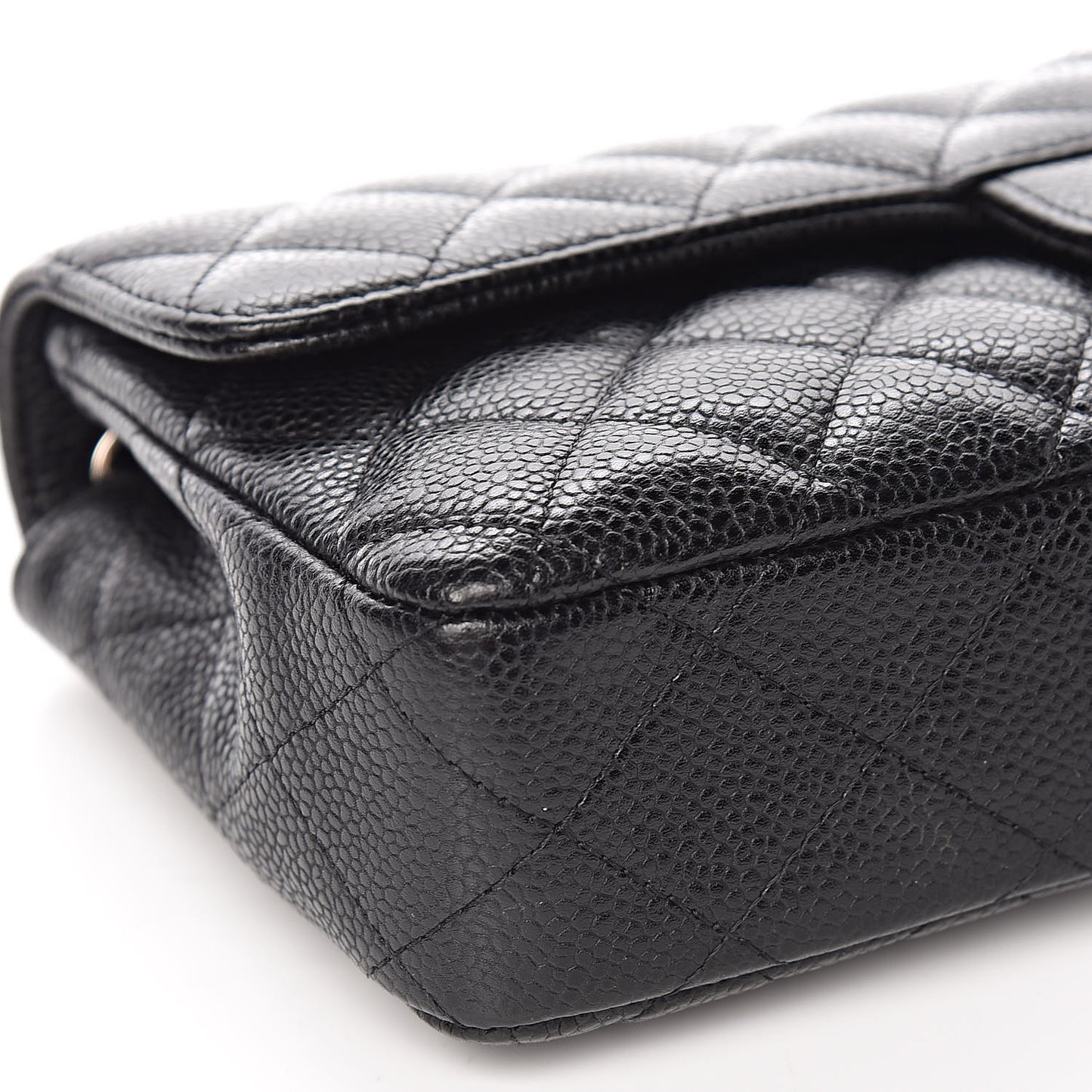 Caviar Quilted East West Flap Black