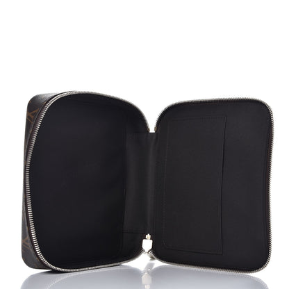 Louis Vuitton Monogram Horizon Accessories Pouch 5 of 8