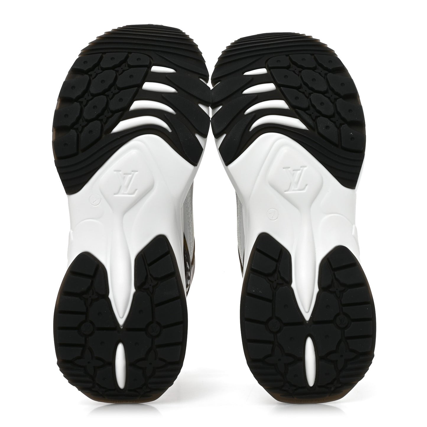 Monogram Calfskin Run 55 Sneakers 35.5 White