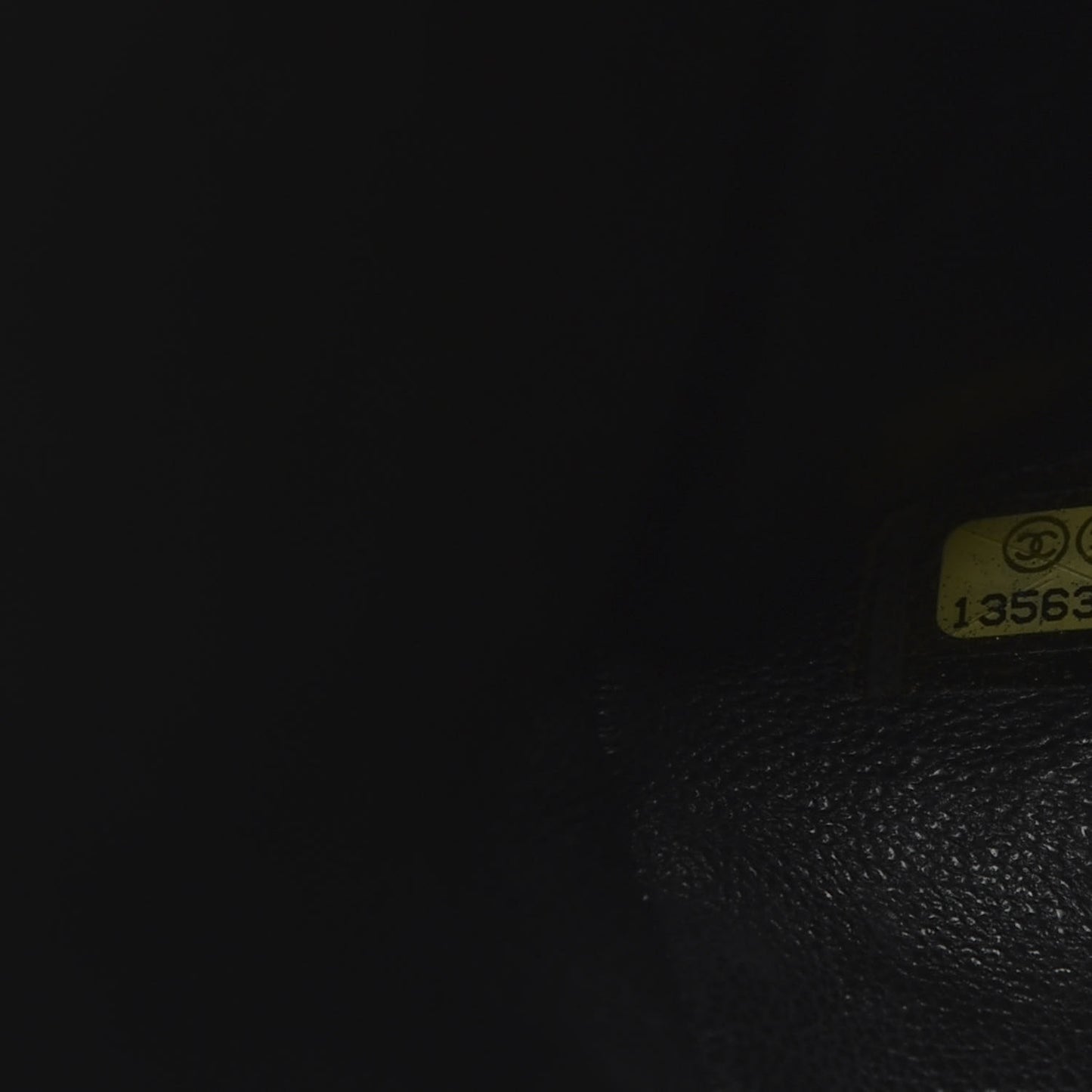 Caviar Quilted Jumbo Single Flap Black