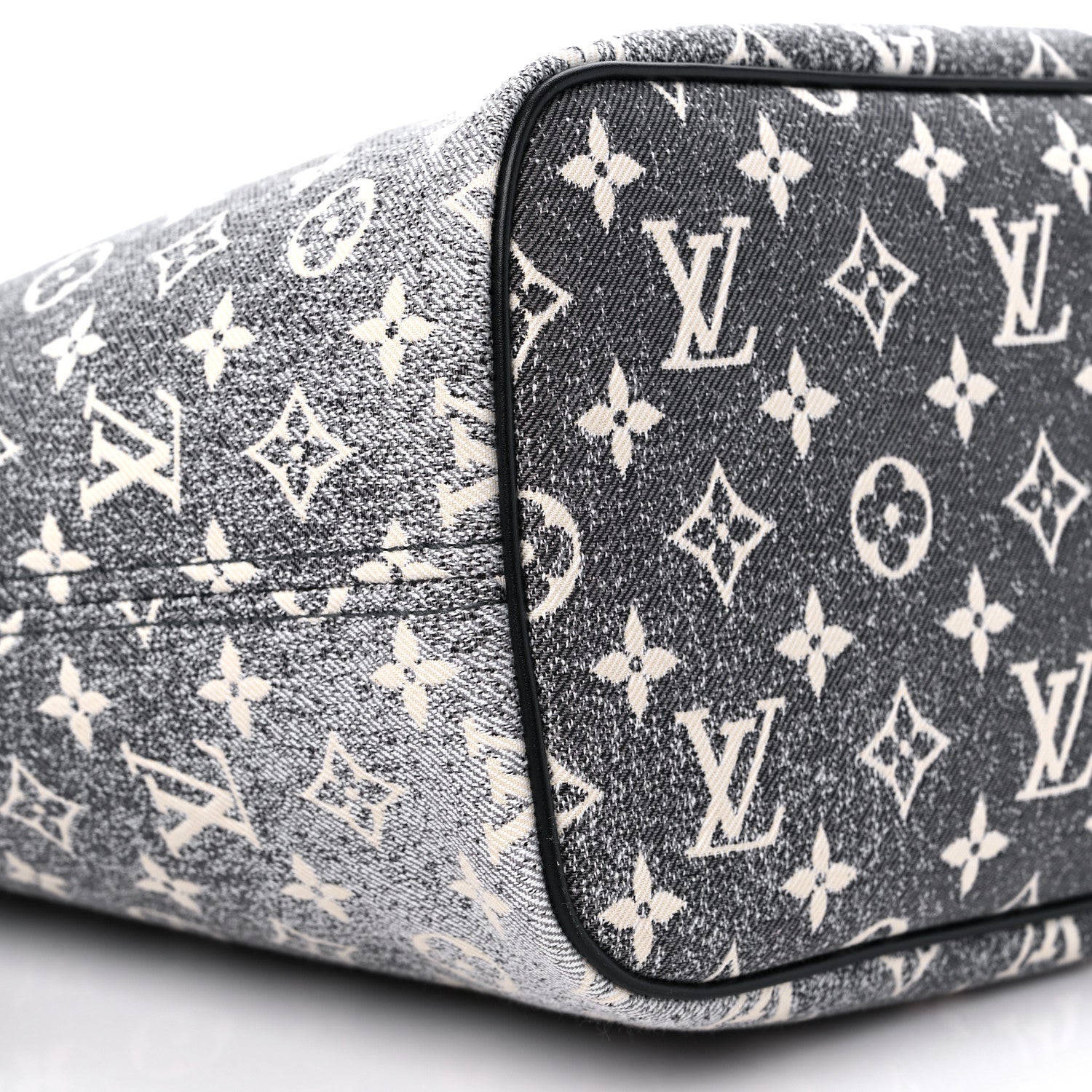 Louis Vuitton Denim Monogram Jacquard Neverfull MM Grey 7 of 8