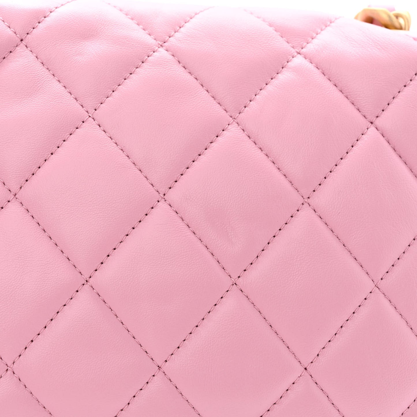 Lambskin Quilted Small Lacquered Chain Flap Pink