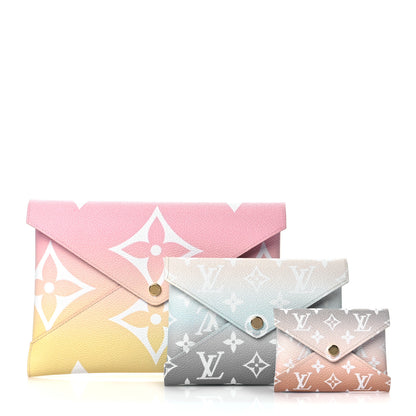 Louis Vuitton Monogram Giant By The Pool Kirigami Pochette Set 2 of 16