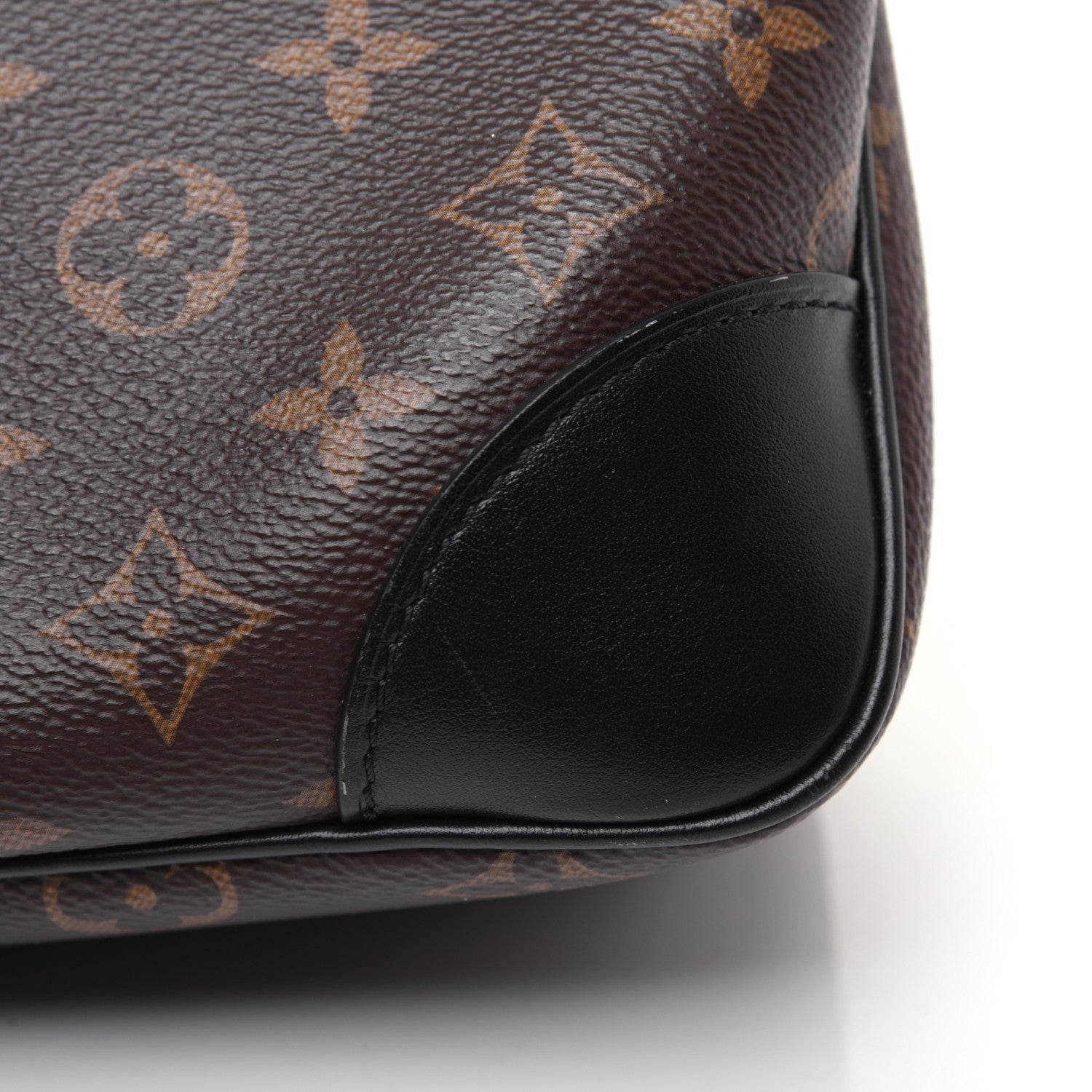 Louis Vuitton Monogram Odeon MM Black 12 of 16