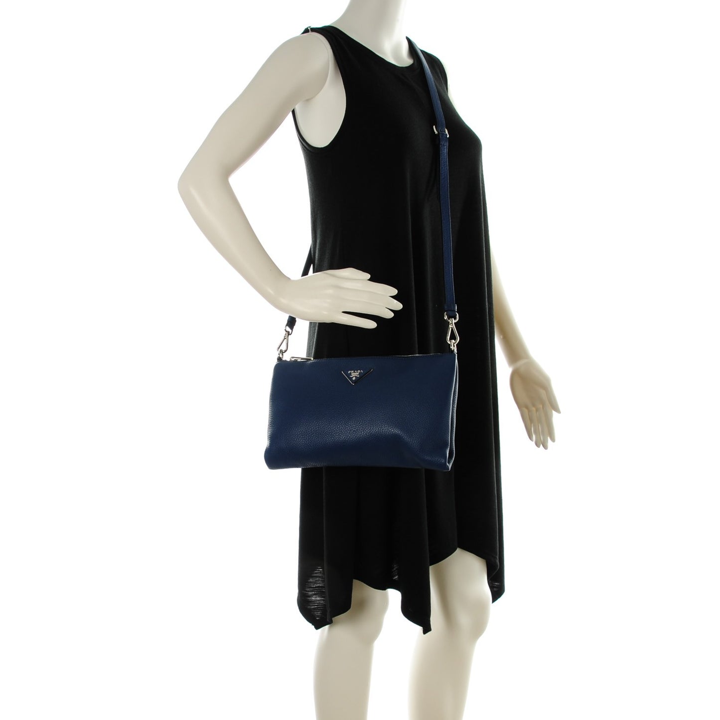 Vitello Daino Shoulder Bag Bleuette