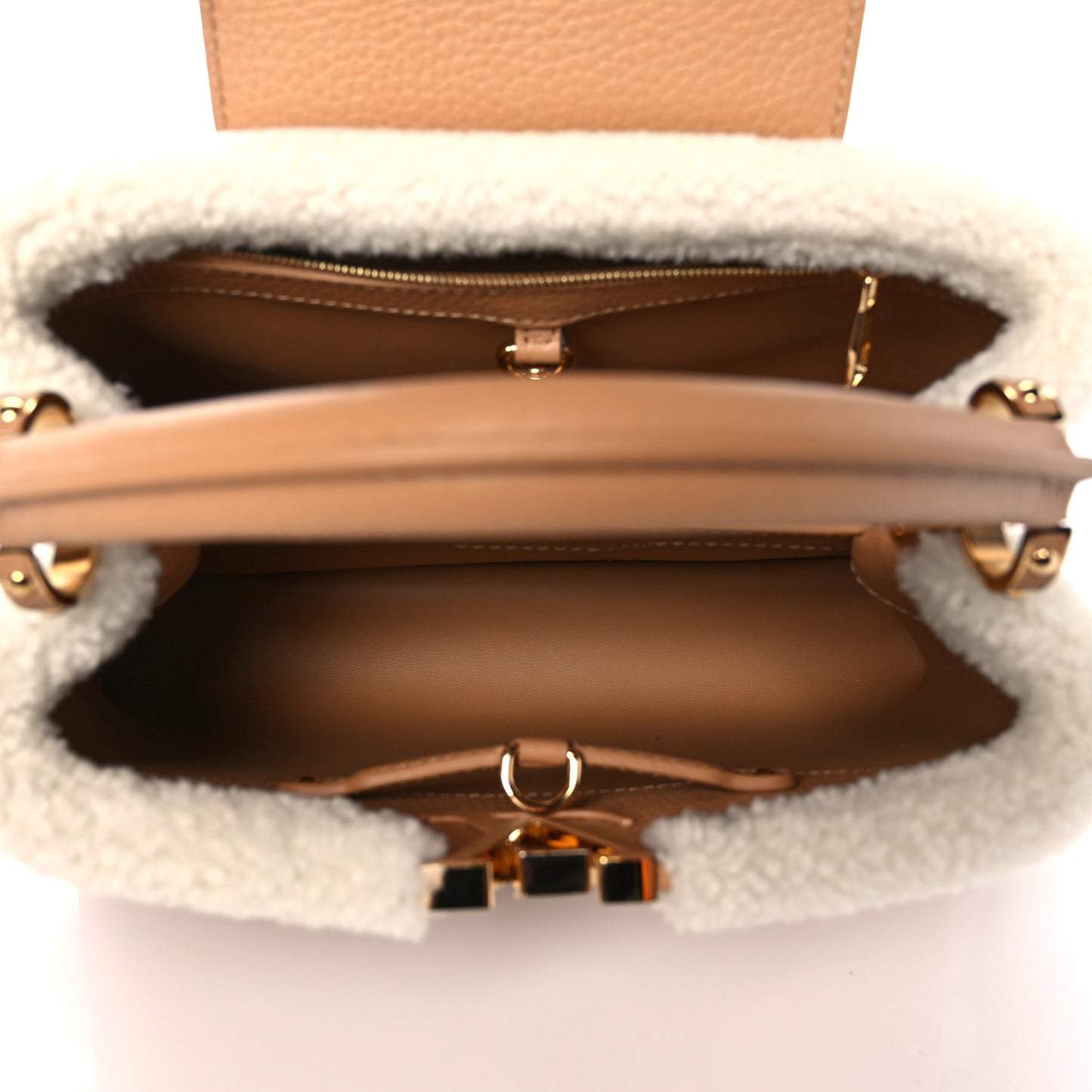 Taurillon Shearling Capucines BB Arizona