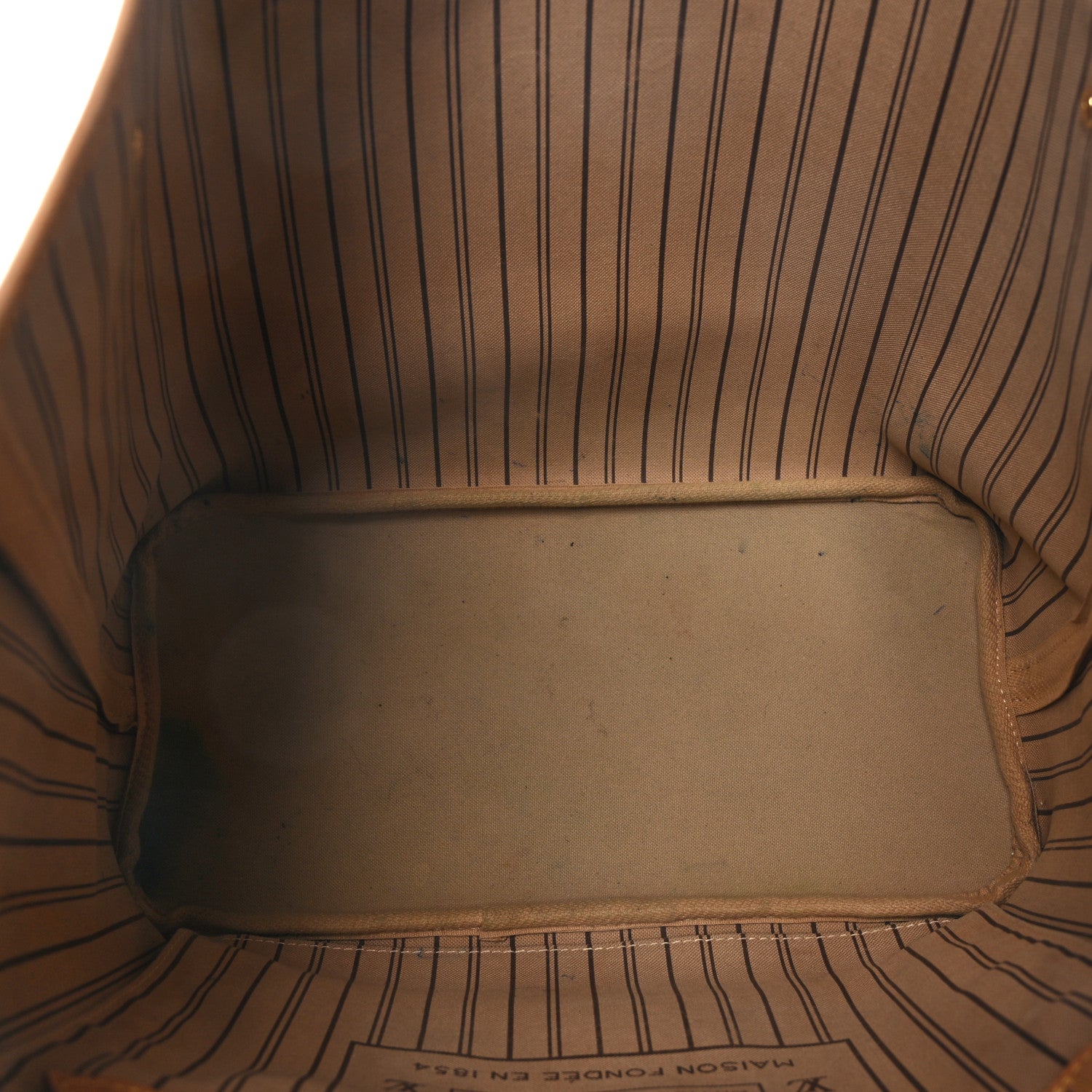 Louis Vuitton Monogram Neo Neverfull MM 5 of 9