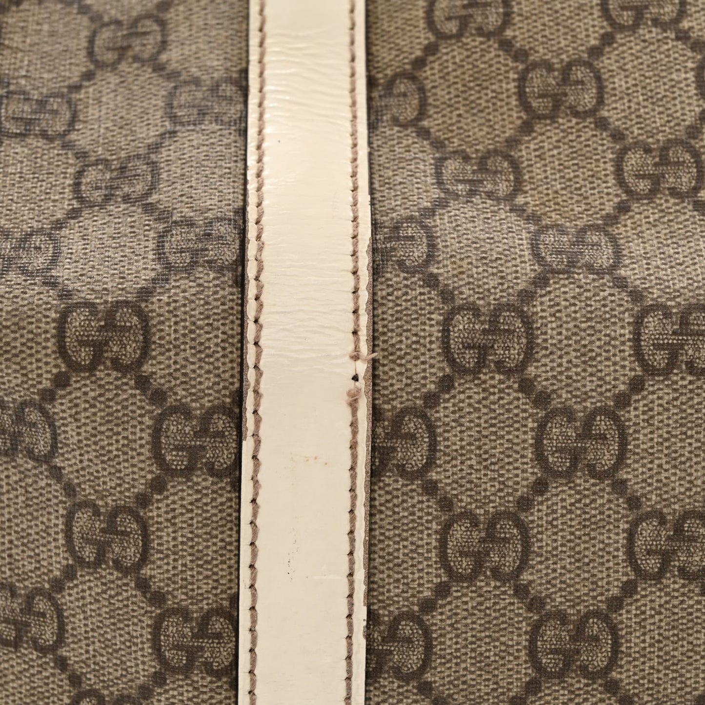 GG Plus Monogram Medium Joy Boston Off White