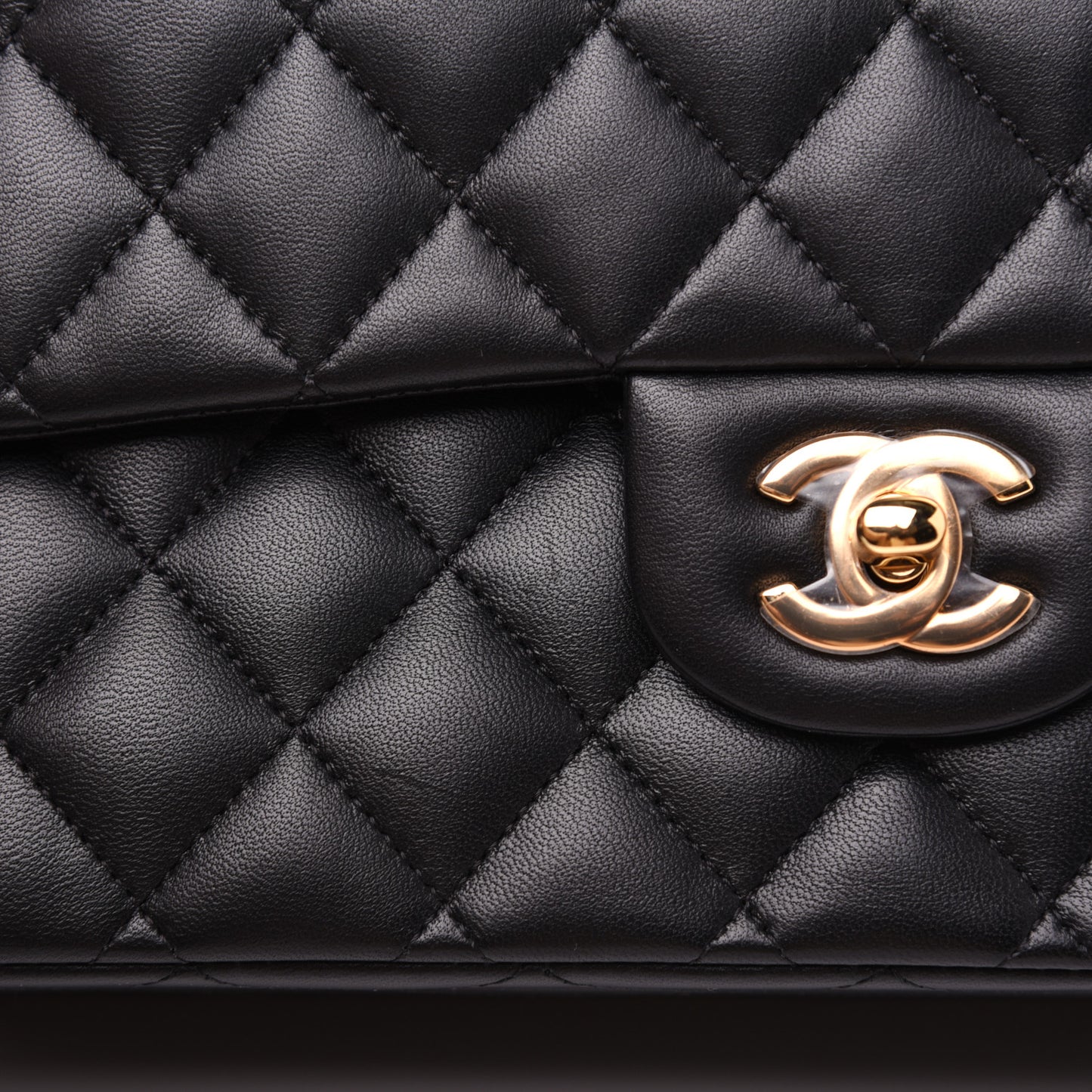 Lambskin Quilted Medium Double Flap Black