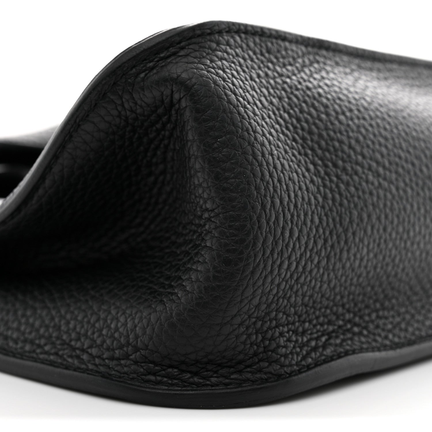 Hermes Taurillon Clemence Halzan 31 GM Black 8 of 10