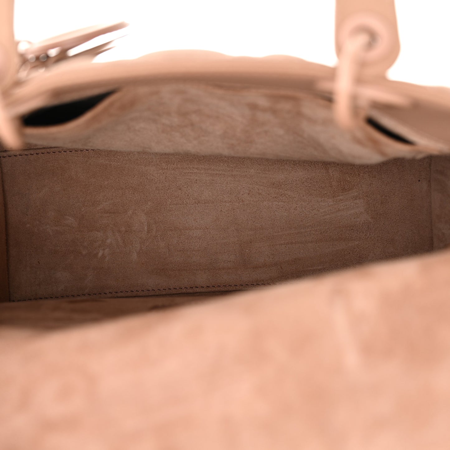 Ultra Matte Calfskin Cannage Medium Lady Dior Beige