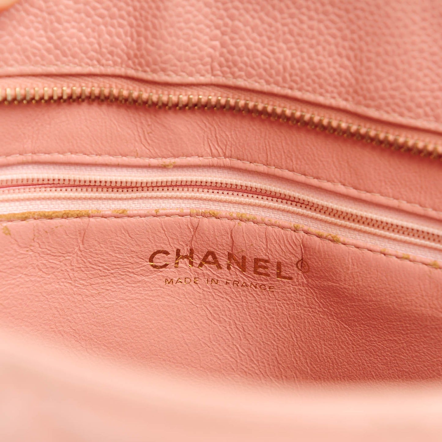 Caviar Quilted Medallion Tote Light Pink
