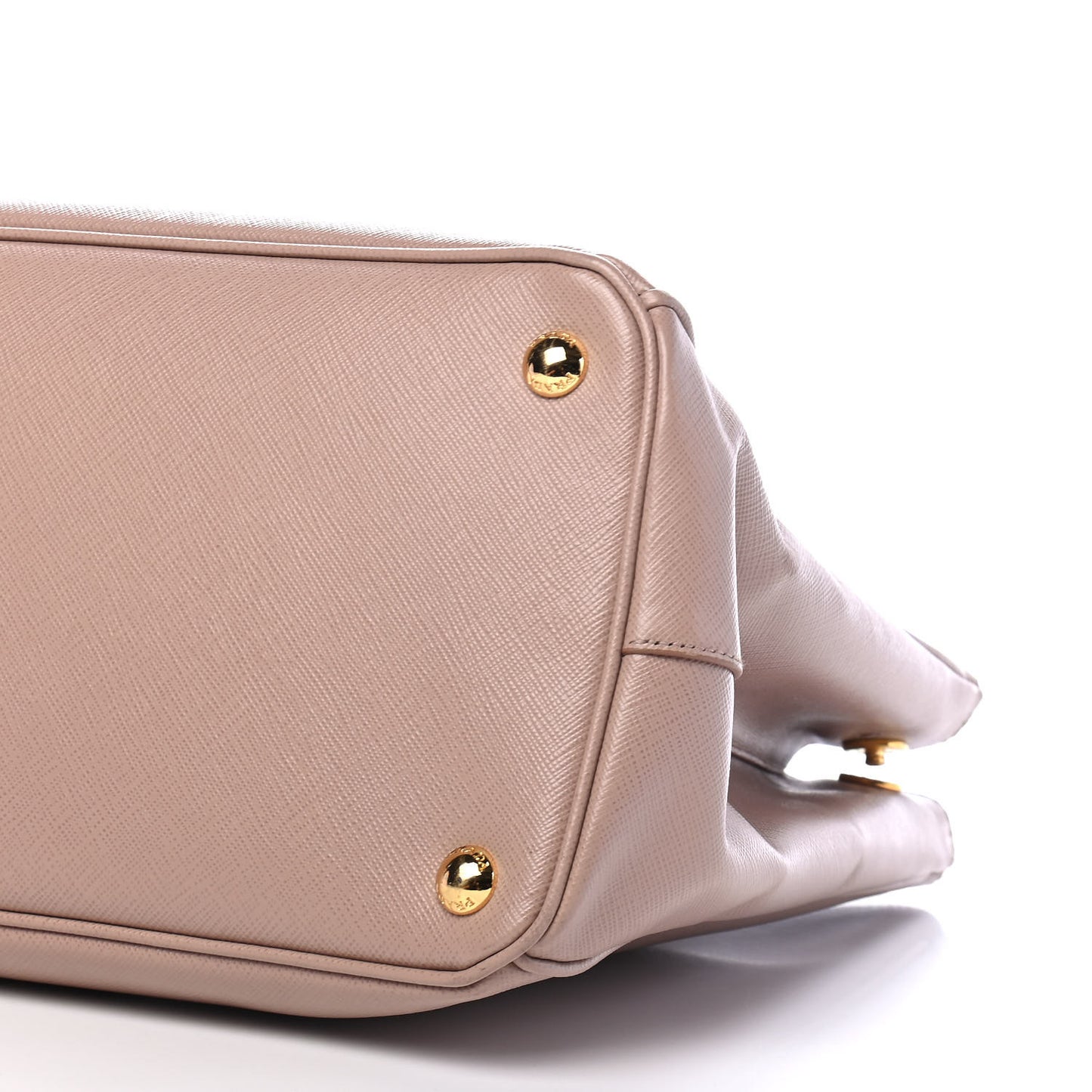 Saffiano Medium Galleria Double Zip Tote Cammeo